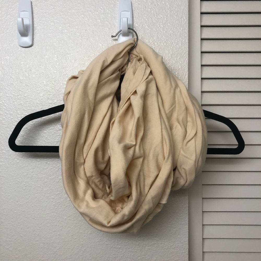 American Apparel Circle Scarf Cream